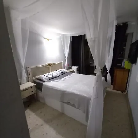 Playa De Levante Apartment